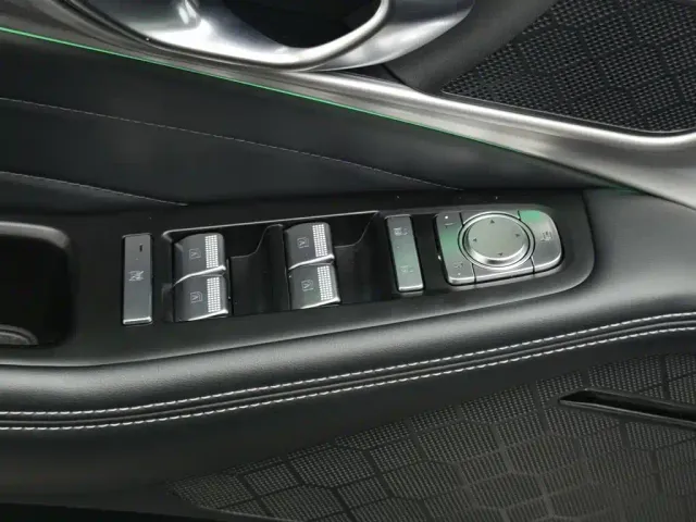 GAC Trumpchi GS8 — Фото автомобиля 9