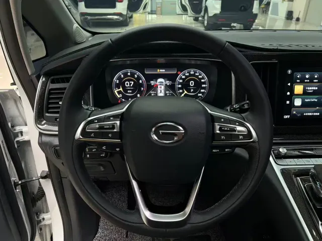 GAC Trumpchi M8 — Фото автомобиля 15