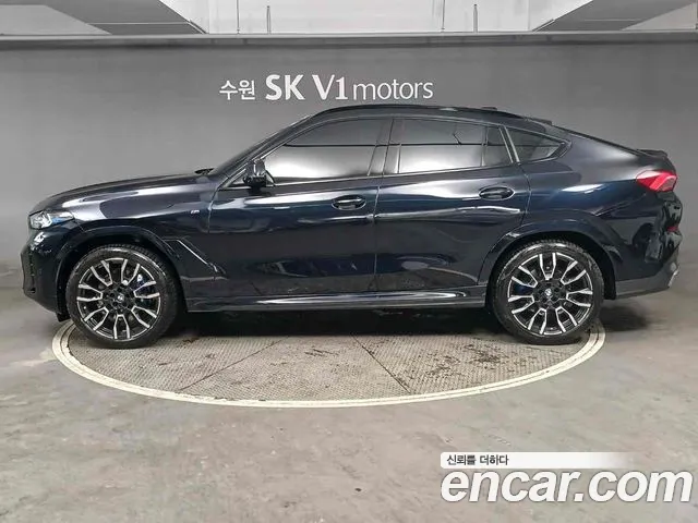 BMW X6 xDrive40i M Sport — Фото автомобиля 5