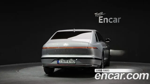 Hyundai Grandeur GN7 — Фото автомобиля 4