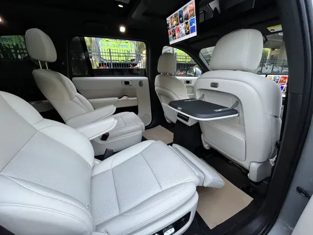 Li Auto L9 — Фото автомобиля 8