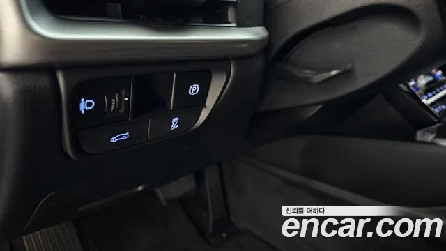 Hyundai Grandeur GN7 — Фото автомобиля 26