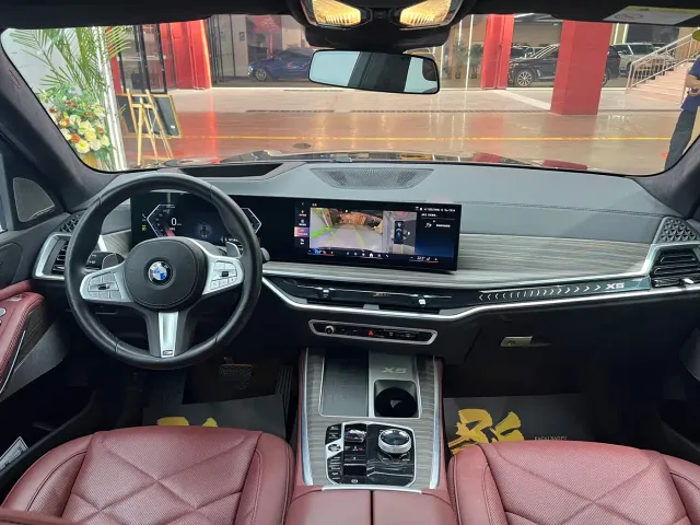 BMW X5 — Фото автомобиля 6