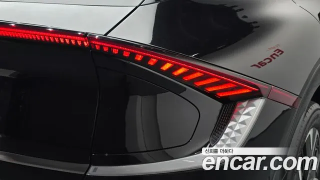 Kia EV6 — Фото автомобиля 8