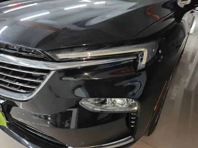 Buick Enclave — Фото автомобиля 23