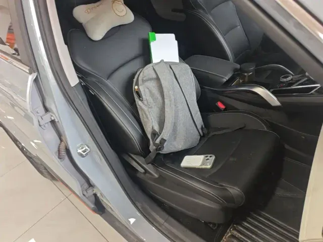 Geely Boyue — Фото автомобиля 24