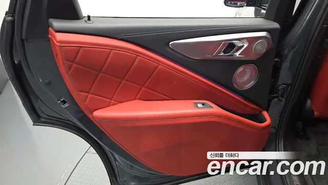 BMW XM G09 — Фото автомобиля 14