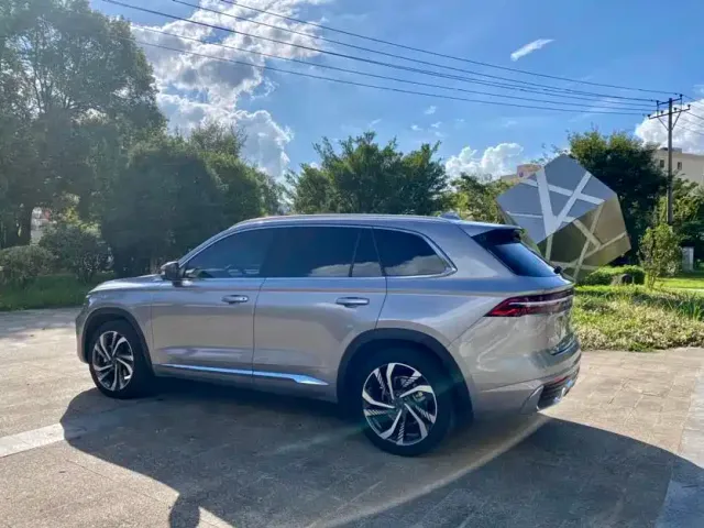 Geely Xingyue L — Фото автомобиля 6