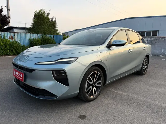 Фотография автомобиля — Roewe D6