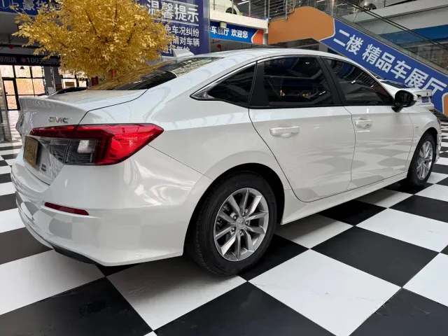 Honda Civic — Фото автомобиля 7