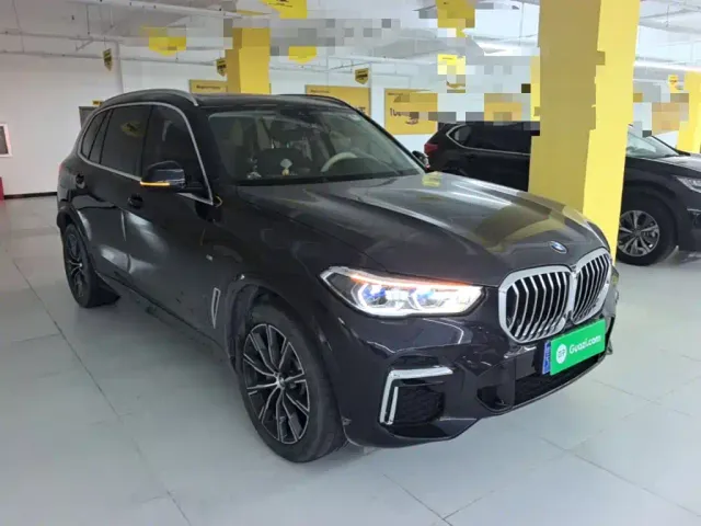 BMW X5 — Фото автомобиля 3