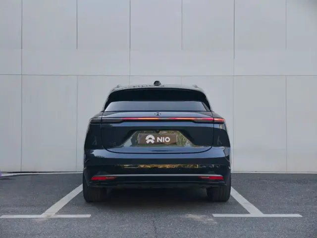 Nio ES6 — Фото автомобиля 5