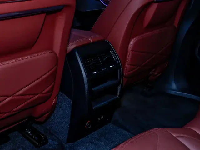 BMW X5 — Фото автомобиля 30