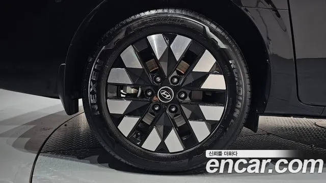 Hyundai Staria — Фото автомобиля 6