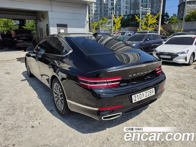 Genesis G80 RG3 — Фото автомобиля 4