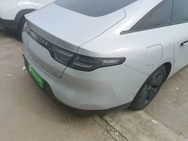 Leapmotor C01 — Фото автомобиля 7