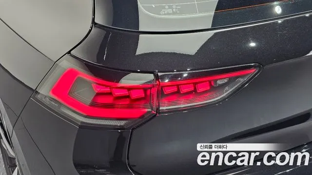 Volkswagen Golf Golf 8 поколение 2.0 TDI Prestige — Фото автомобиля 21