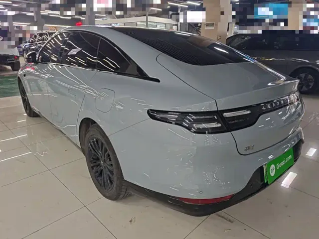 Leapmotor C01 — Фото автомобиля 4