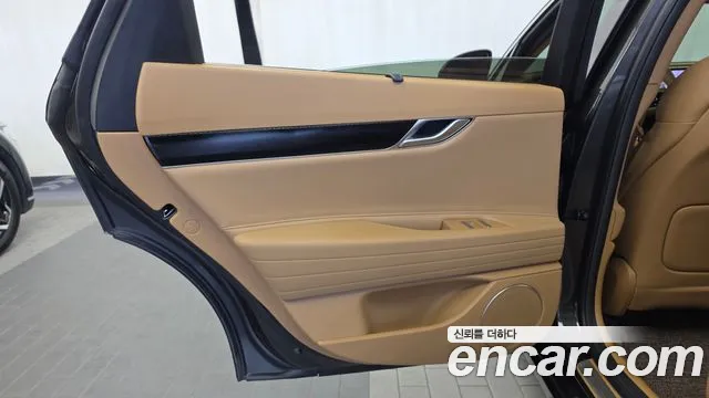 Genesis G80 RG3 — Фото автомобиля 25