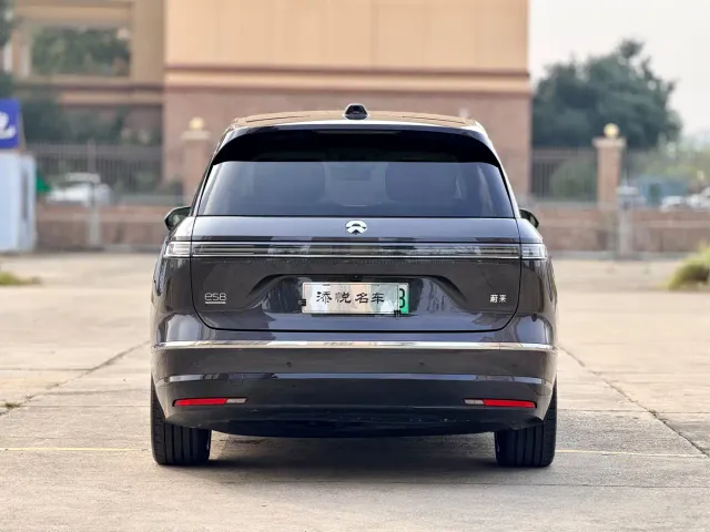Nio ES8 — Фото автомобиля 6