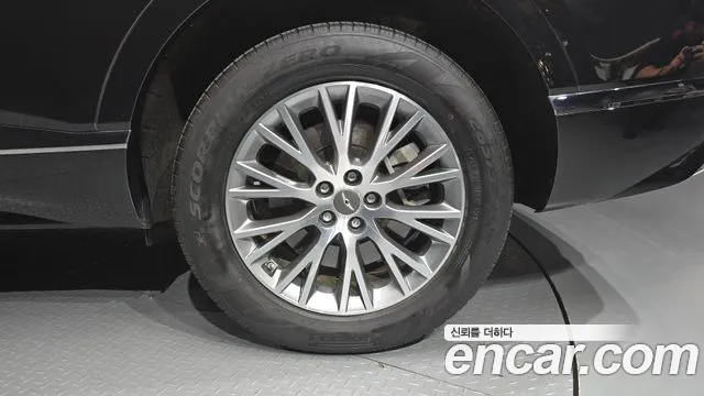 Genesis GV80 — Фото автомобиля 6