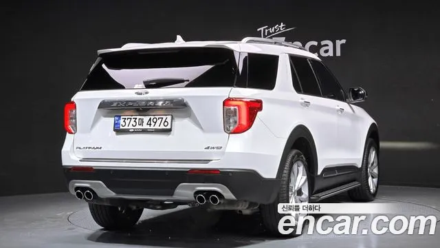 Ford Explorer Explorer 6 поколение 3.0 Platinum 4WD — Фото автомобиля 2