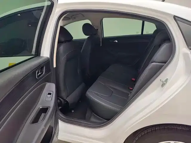 Chery Arrizo 5 — Фото автомобиля 12