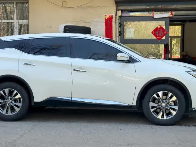 Nissan Murano — Фото автомобиля 6