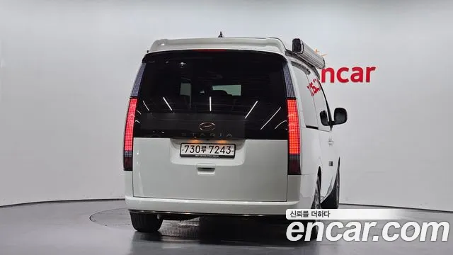 Hyundai Staria Staria 2WD автодом — Фото автомобиля 4