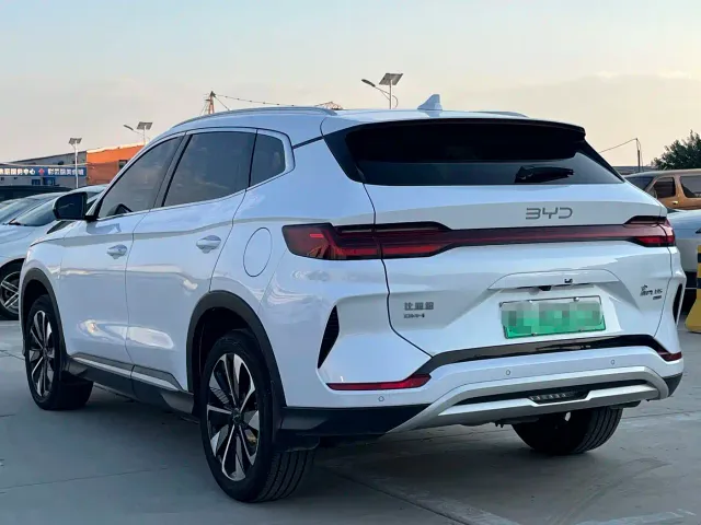 BYD Song PLUS — Фото автомобиля 5