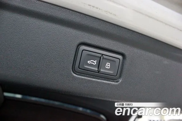 Audi A6 e-Tron — Фото автомобиля 19