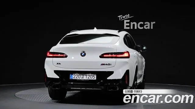 BMW X4 — Фото автомобиля 4