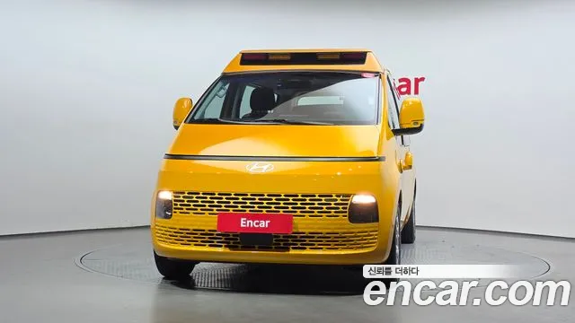 Hyundai Staria — Фото автомобиля 3