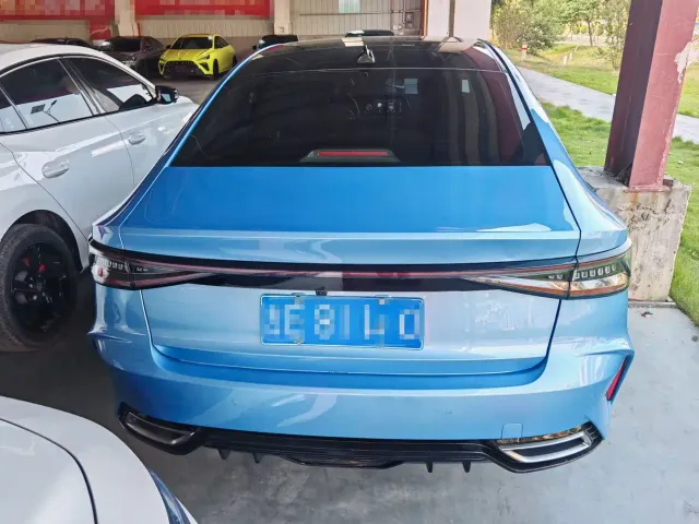 Chery Arrizo 8 — Фото автомобиля 5