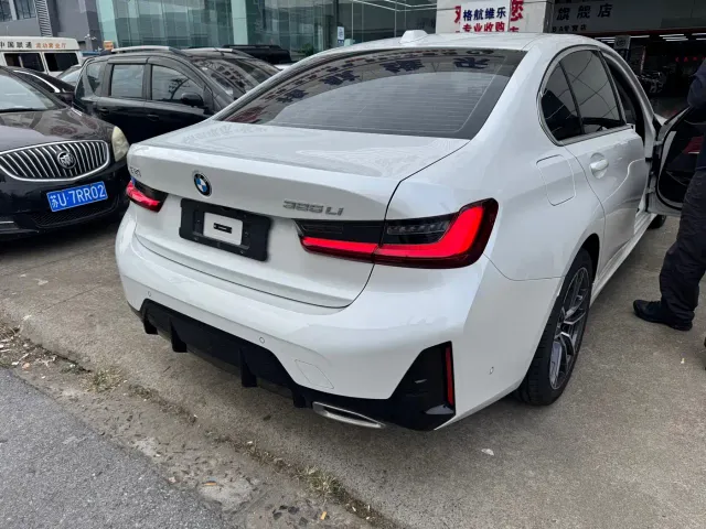 BMW 3 Series — Фото автомобиля 11
