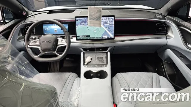 BYD Sealion 7 — Фото автомобиля 10