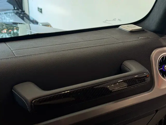 Mercedes-Benz G-Class — Фото автомобиля 19