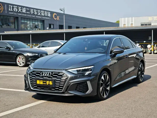 Фотография автомобиля — Audi A3