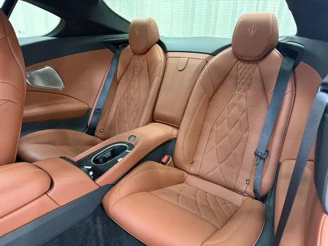 Maserati GranTurismo — Фото автомобиля 15