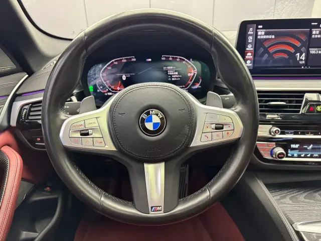 BMW 5 Series — Фото автомобиля 6
