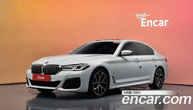 Фотография автомобиля — BMW 5 Series G30