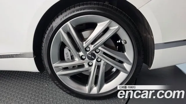 Genesis G80 RG3 — Фото автомобиля 6