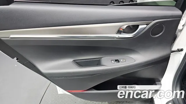 Hyundai Grandeur Grandeur (New) — Фото автомобиля 14