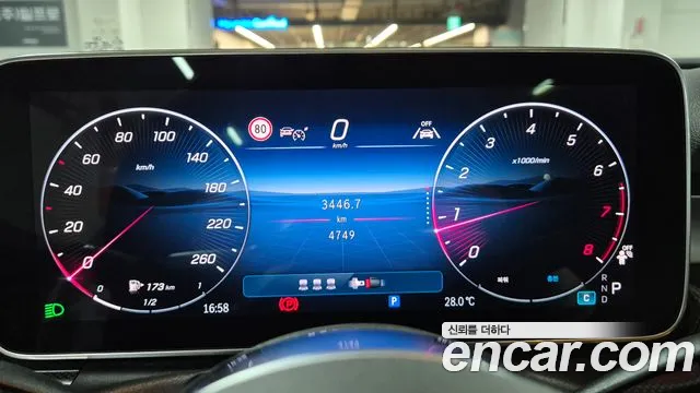 Mercedes-Benz C-Class — Фото автомобиля 8