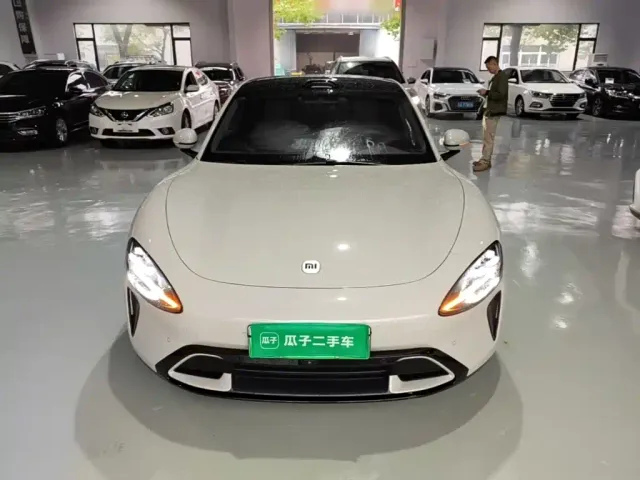Xiaomi SU7 — Фото автомобиля 2
