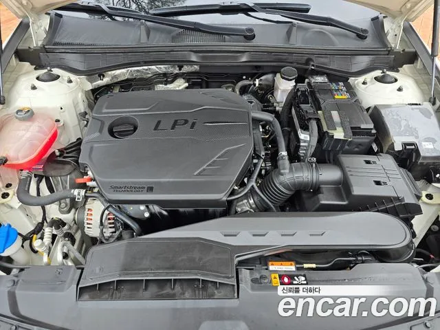 Hyundai Sonata Sonata (DN8) 2.0 LPG(Для проката) — Фото автомобиля 17