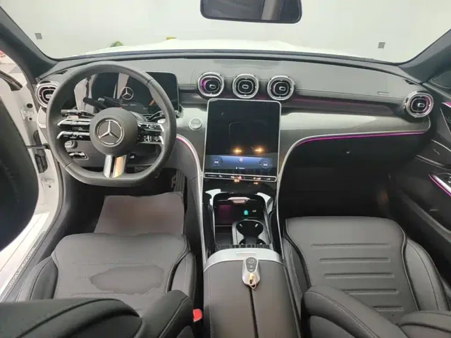 Mercedes-Benz C-Class — Фото автомобиля 9
