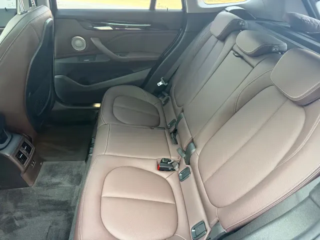 BMW X1 — Фото автомобиля 9