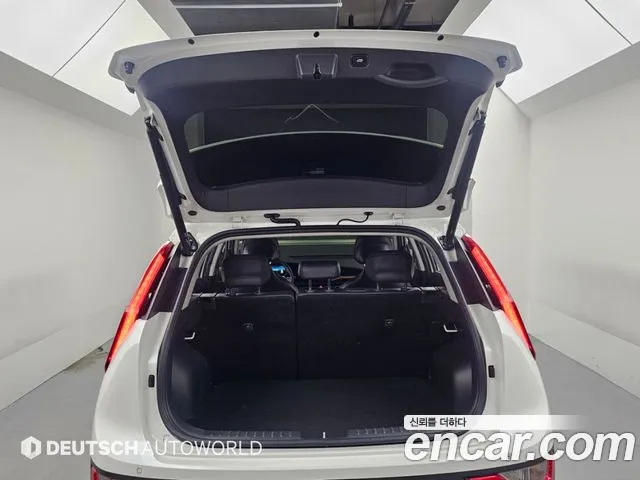 Kia Niro The All New — Фото автомобиля 18