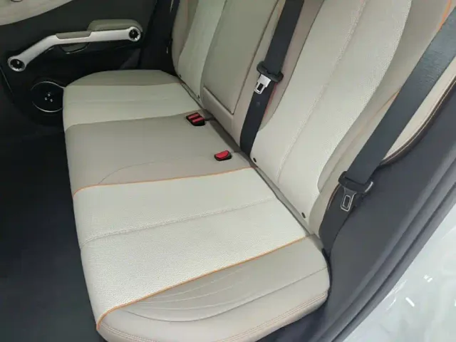 BYD Yuan PLUS — Фото автомобиля 16